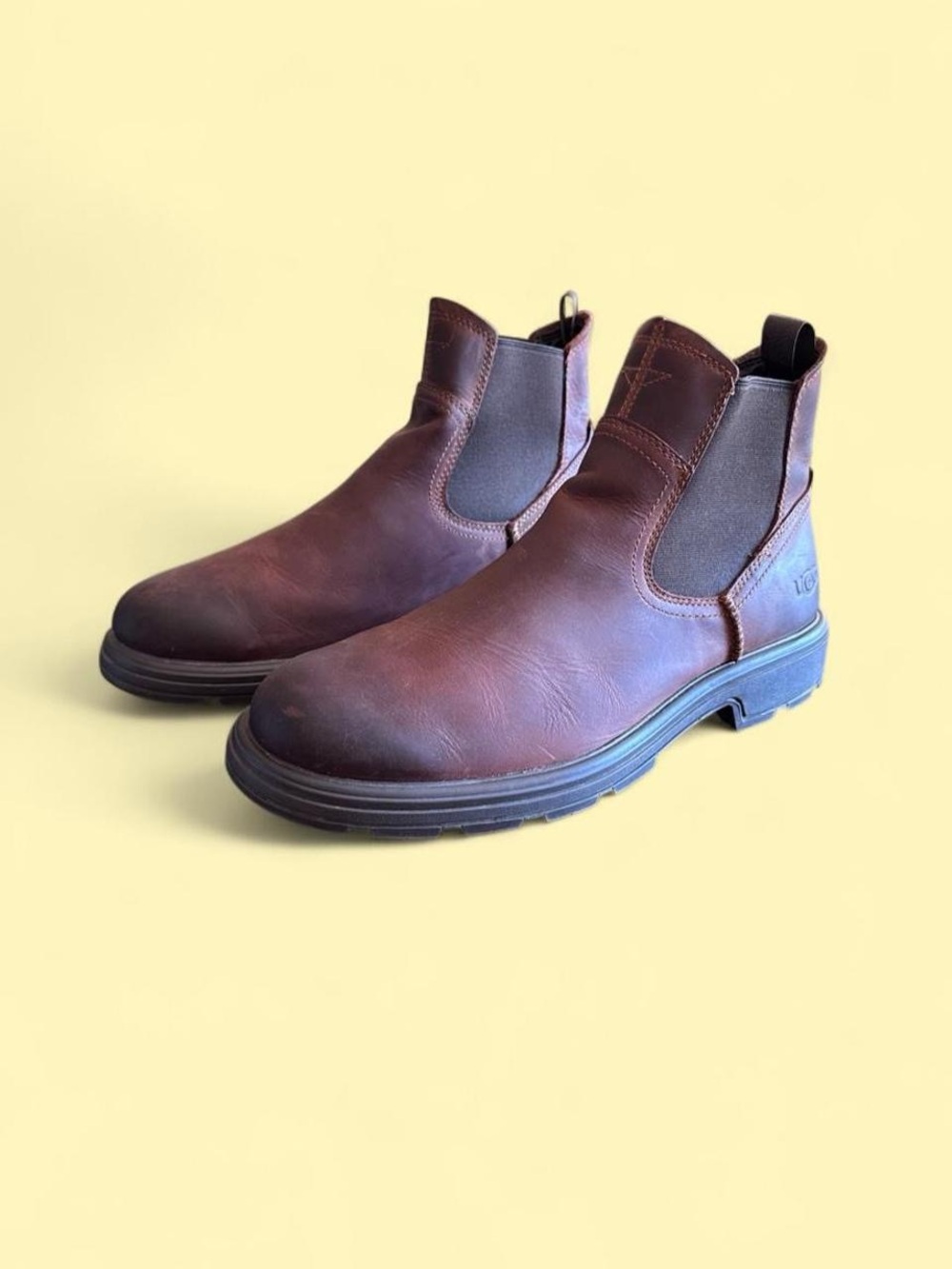 UGG Biltmore Chelsea Leather Boots Brown Men’s Size 9